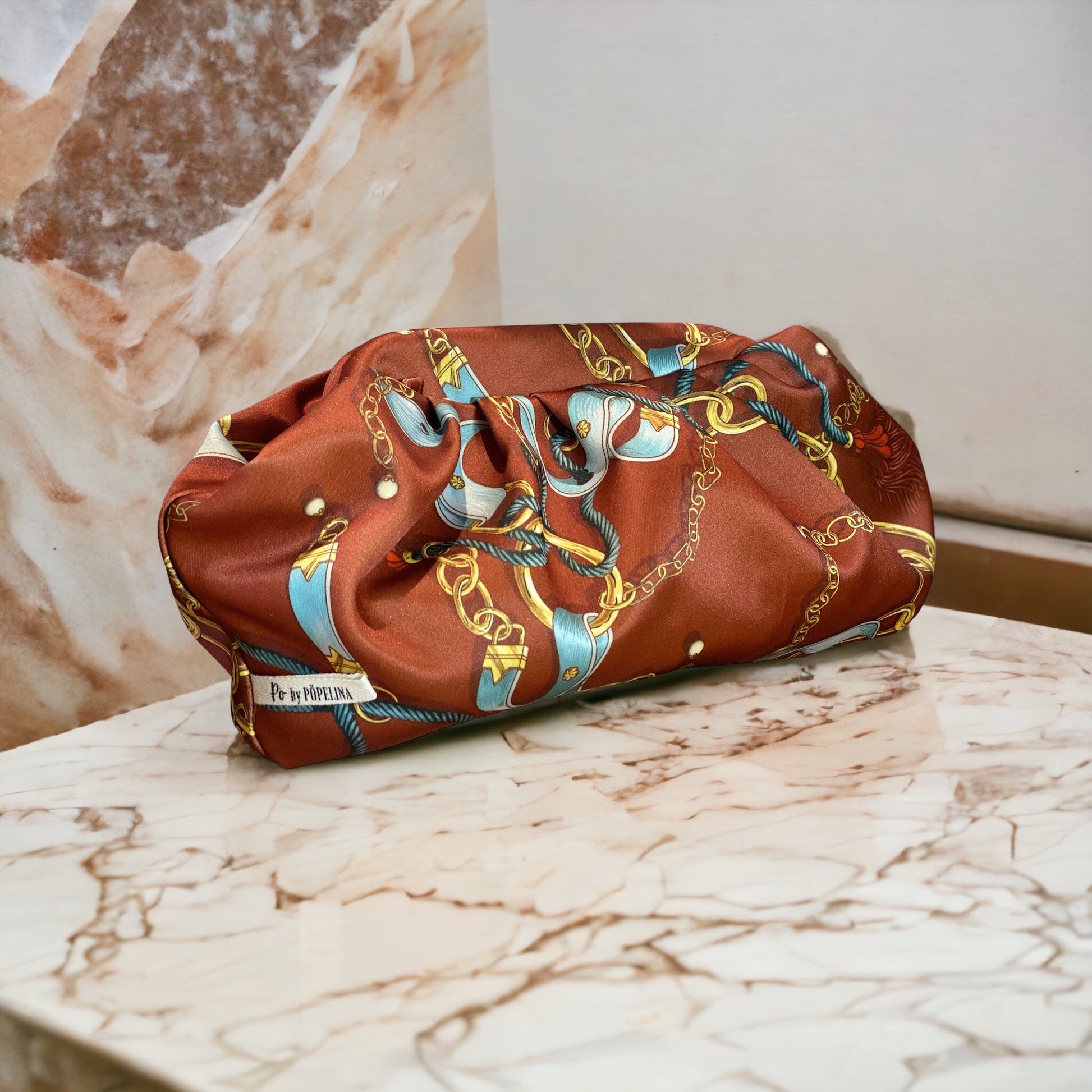 Bolso Bombón modelo CADENAS marrón de la colección RIMMINI